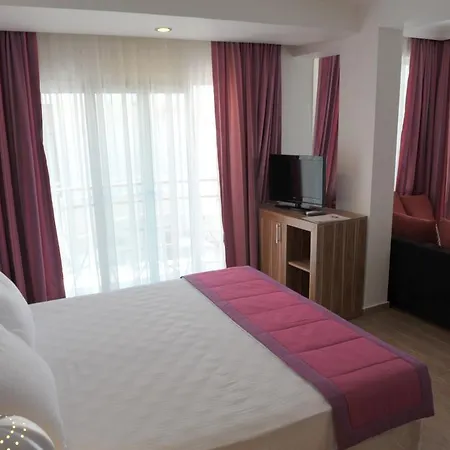 Hotel Mert Seaside (adults Only) 4*